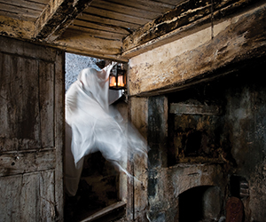 Are Ghosts Real?  The Science and Psychology of Ghosts