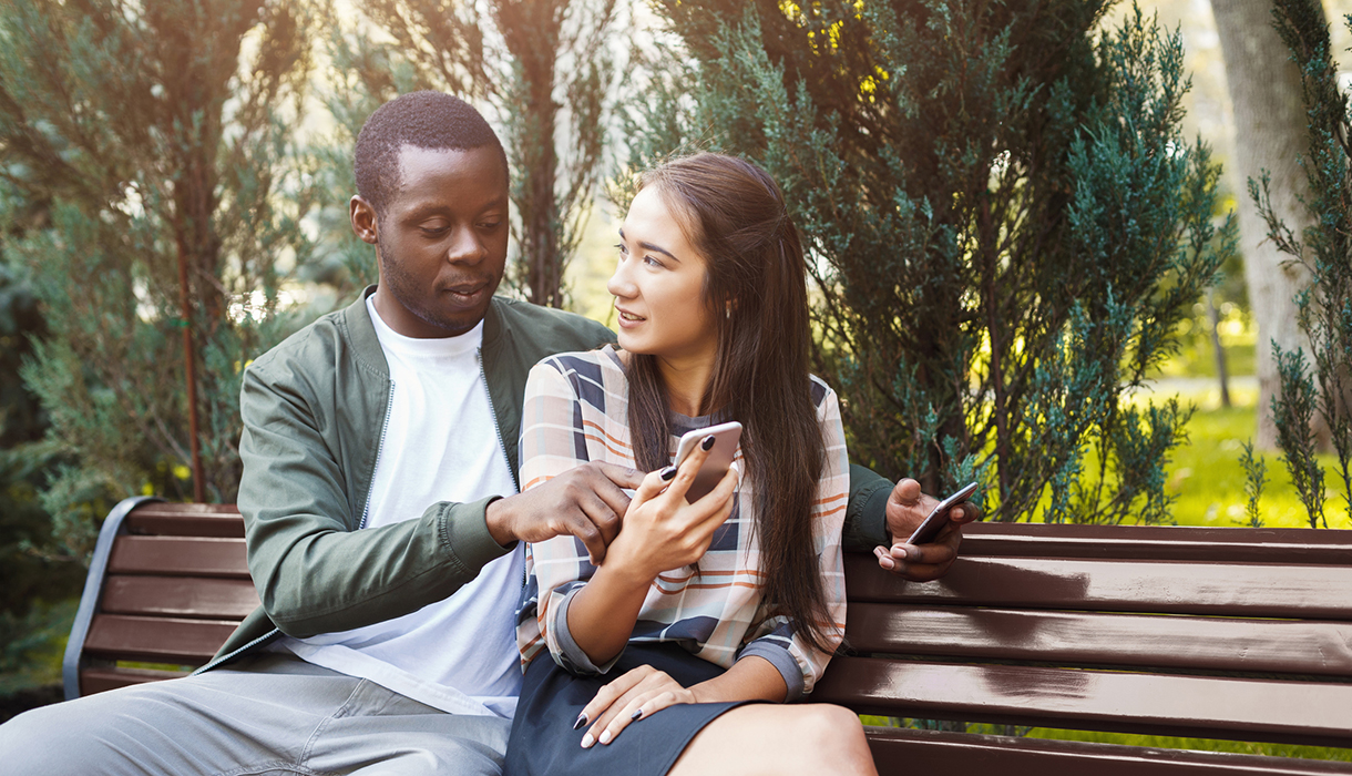 How smartphones diminish human relationships