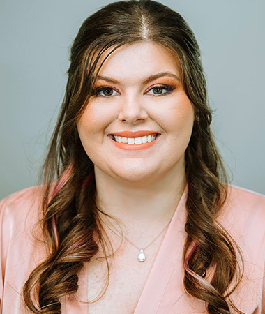 head shot of Savannah Lewis